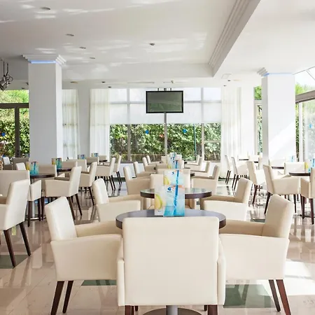 Grupotel Natura Playa Lejlighedshotel 4*